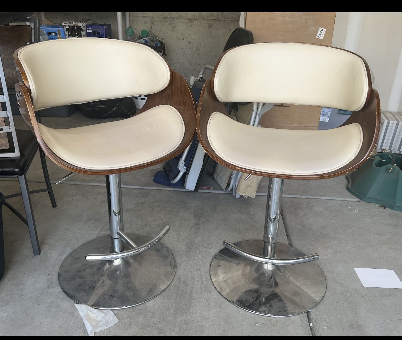 2 Bar Stool Chairs