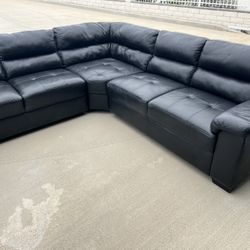 Sectional Black Couch 