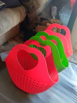Plastic Handled Storage Baskets Red and Green Set