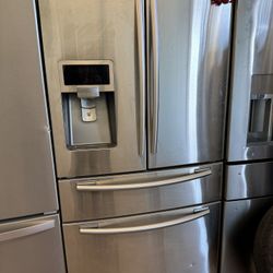 SAMSUNG FRENCH DOOR REFRIGERATOR $725 Delivery Available Fit Small FeeSmall Fee 🚛