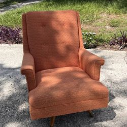 Vintage 1960s Swivel Chair – Mid-Century Modern Style