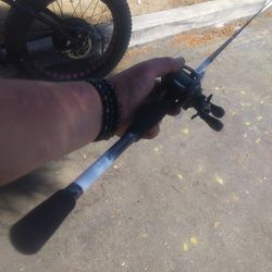 Lew's Xfinity med heavy fast action