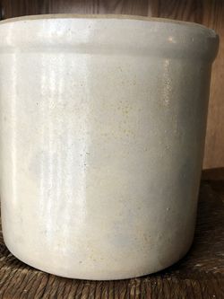 White Crock,great Shape ,1 Gallon