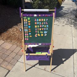 Joyous  Kid’s Easel