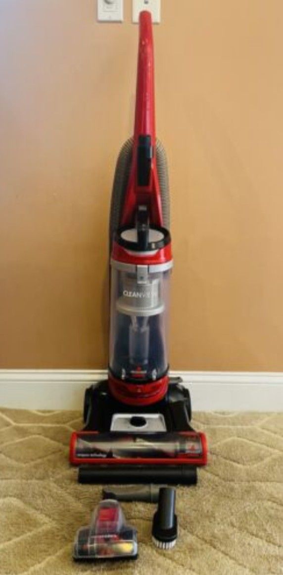 Bissell Cleanview Vacuum Cleaner W/Attachments
, $29