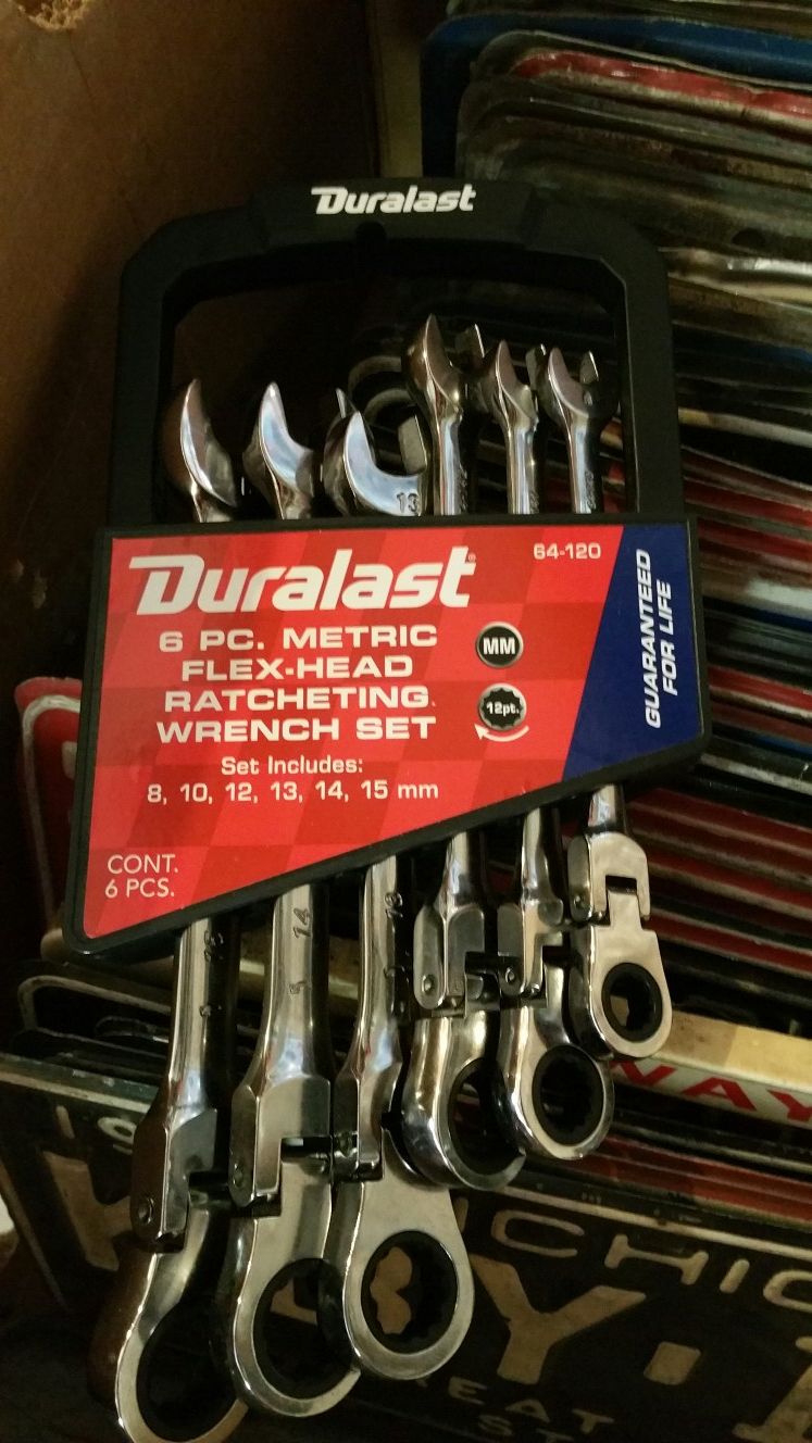 8pc ratcheting wrench set (new)