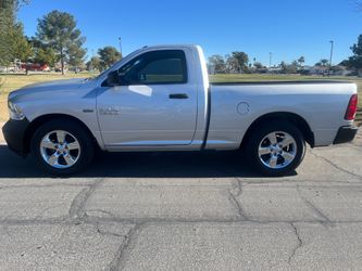 2015 Ram 1500 HEMI 1 Owner!
