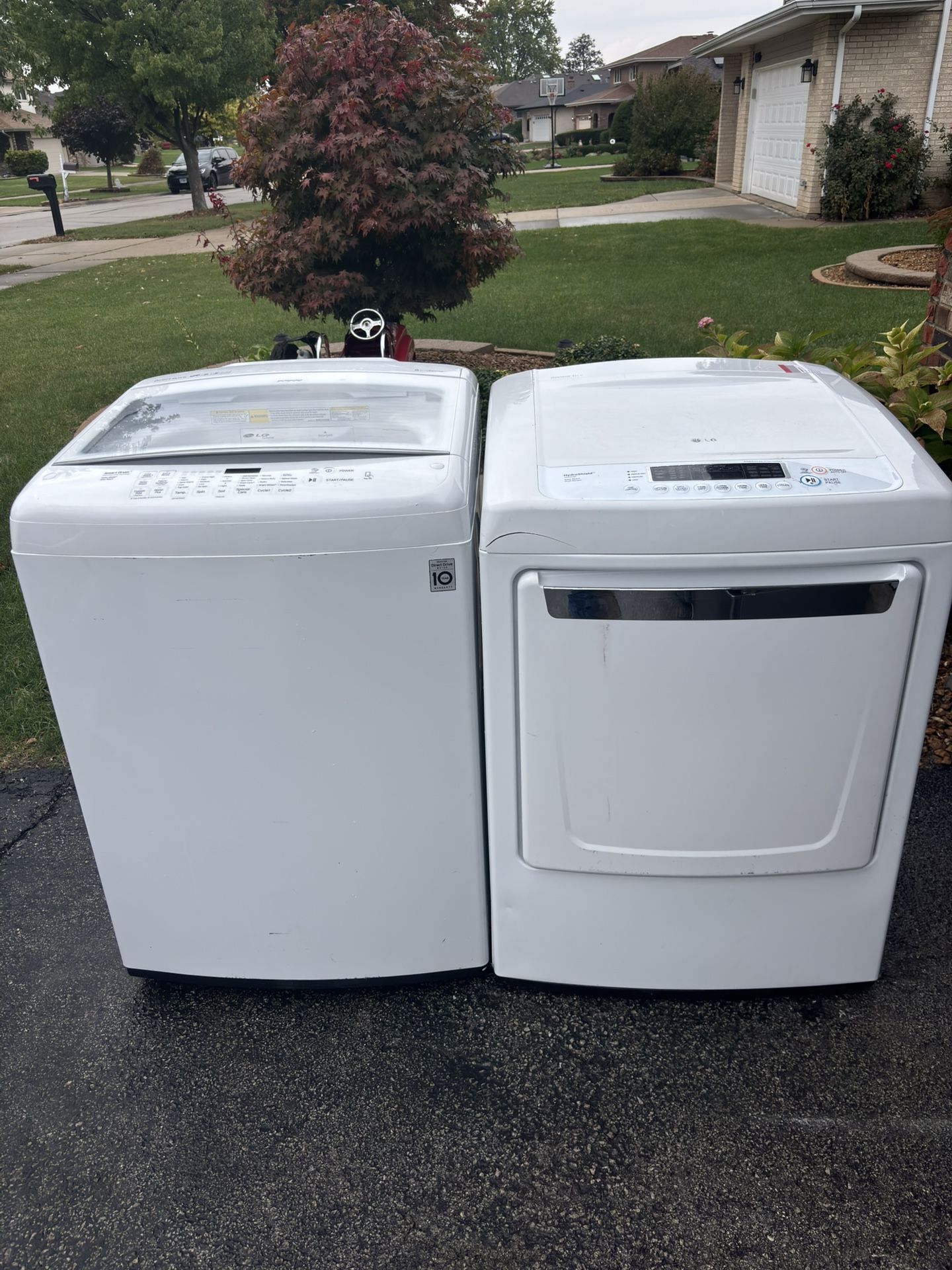 LG Washer And Electric Dryer Set