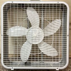 20” Box Fan 3 Speed Cleaned and Oiled