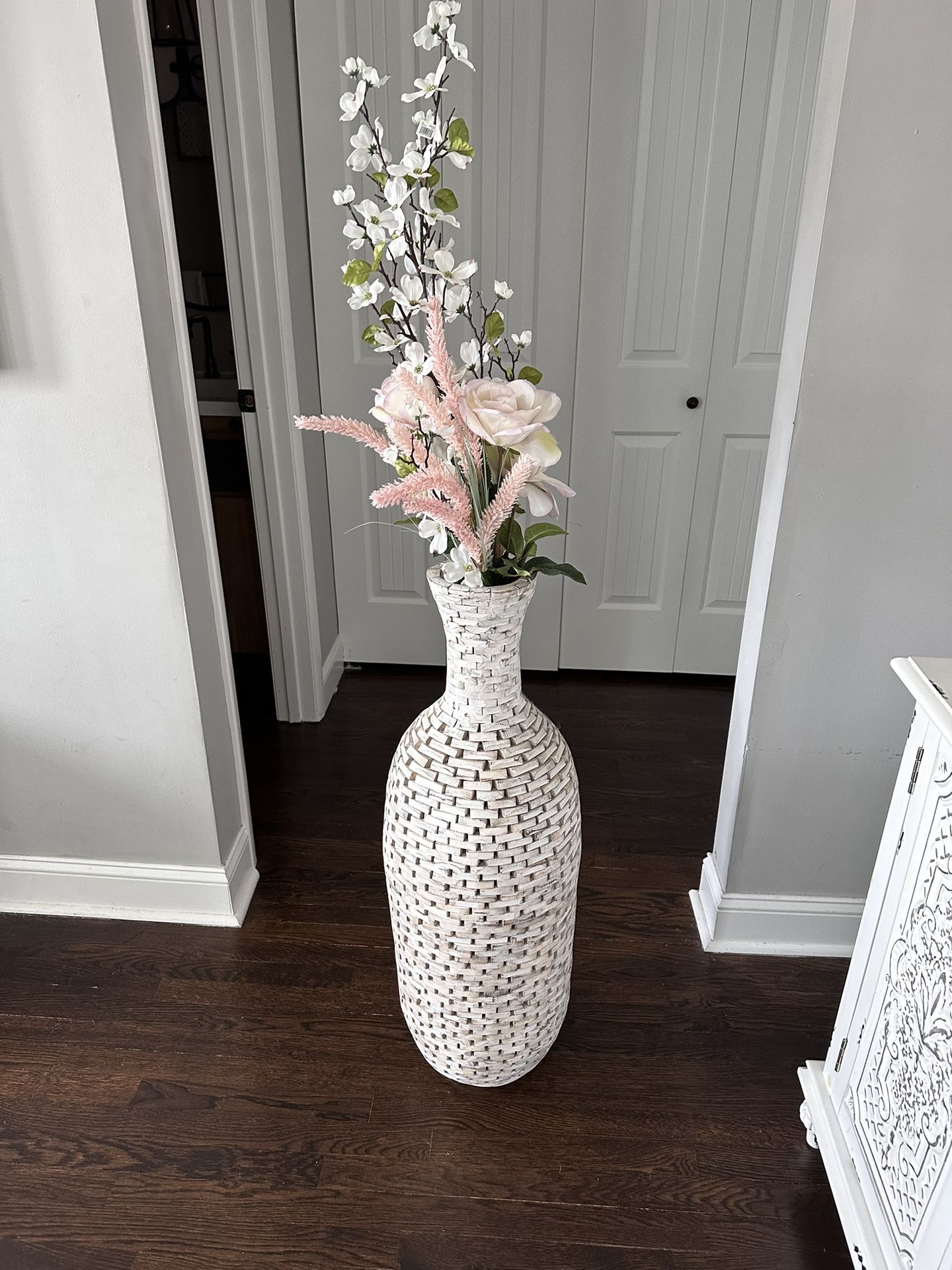 Flower Vase 