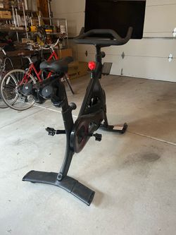 Pelaton Bike+ and accessories