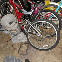 Different Bicycles $20 A Piece Like New