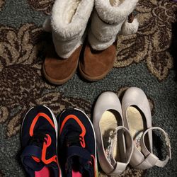 Girl’s Shoes Size 12 