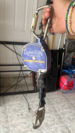 Guardián Self Retractable Lanyard 