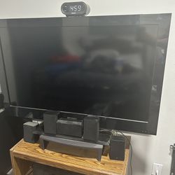 TV And External Speaker System 
