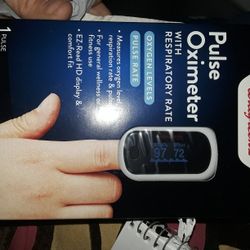 Pulse Oximeter With Respiratory Rate