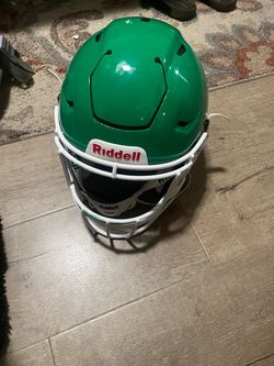 Green speedflex helmet