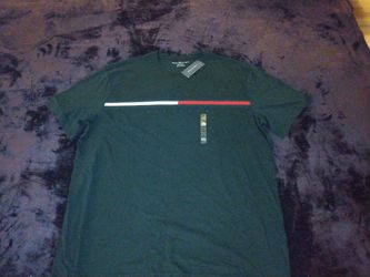 Brand New Never Worn With Tags Mens Size 2x Tommy Hilfiger Shirt