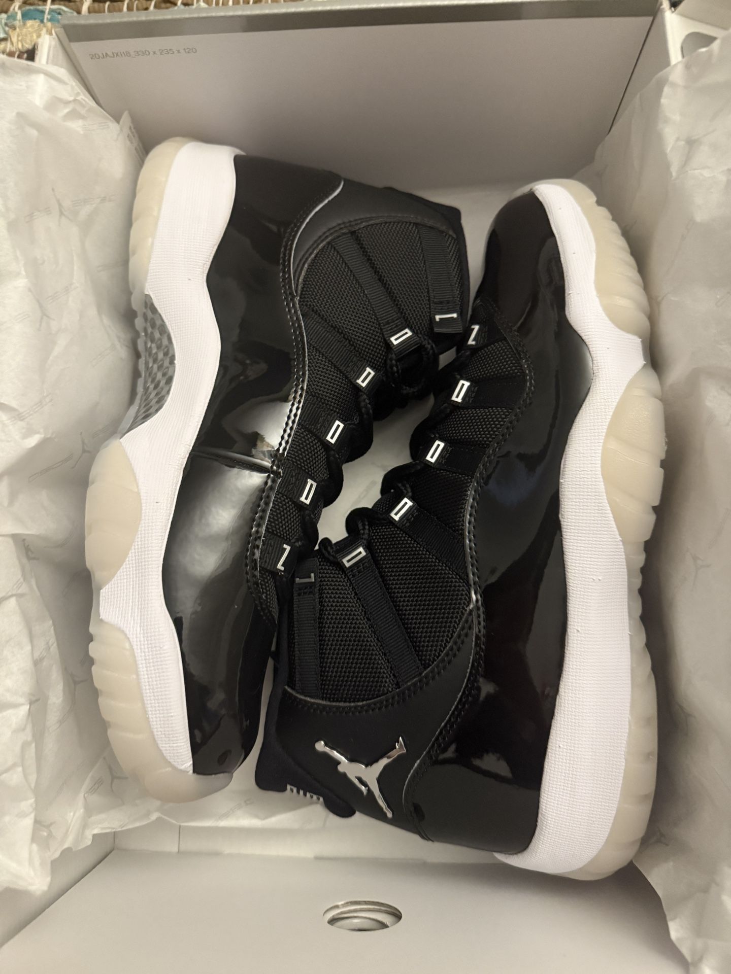 Jordan 11 Jubilee Size 9