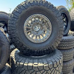 WHEELS KMC IMS 17x9 BEADLOCKS 5x150 