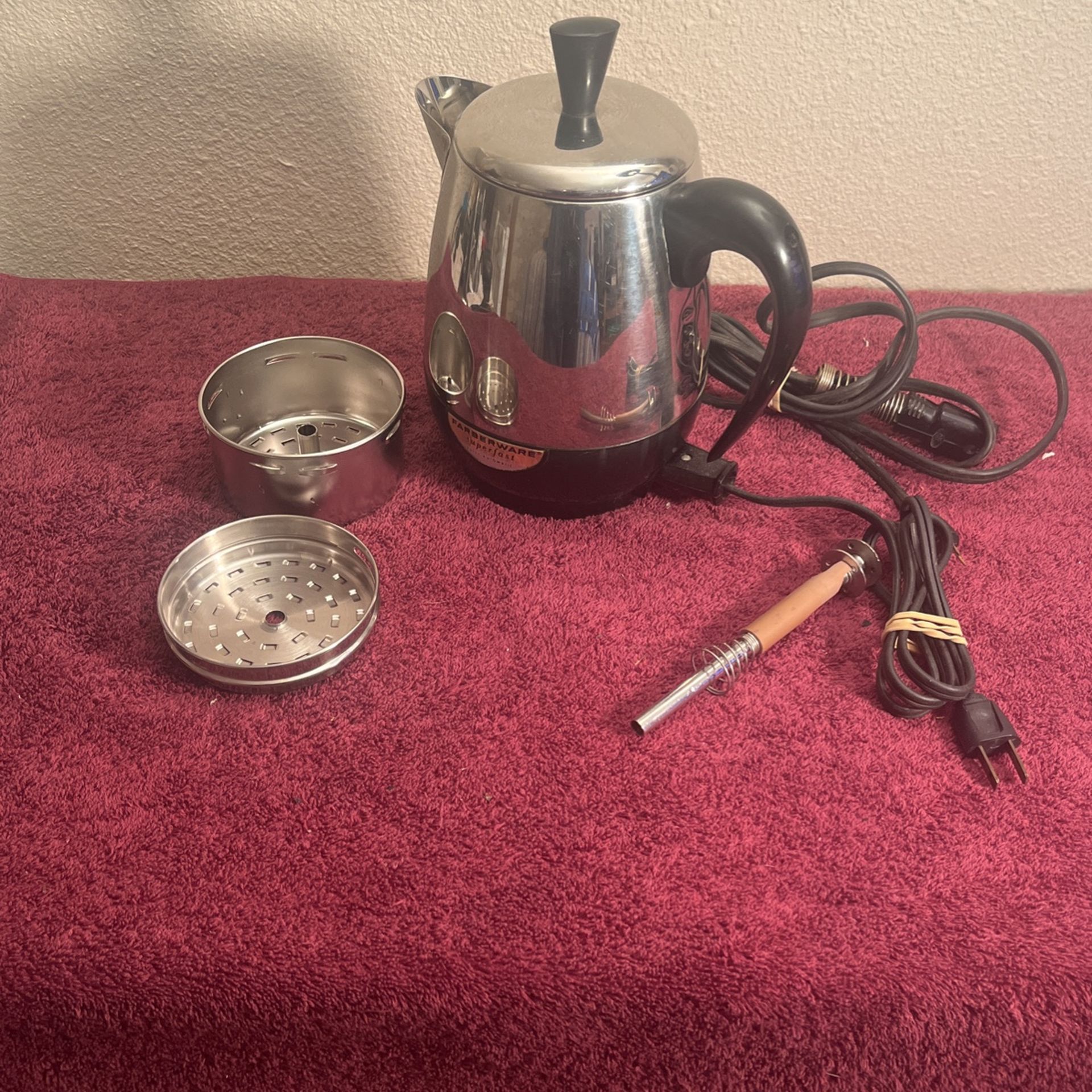 Farberware Model 134 2-4 Cup Coffee Percolator 