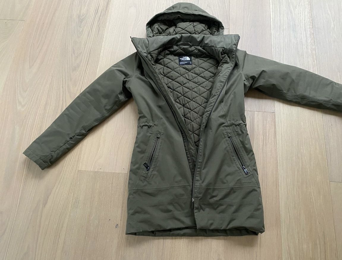 Women’s NorthFace Coat