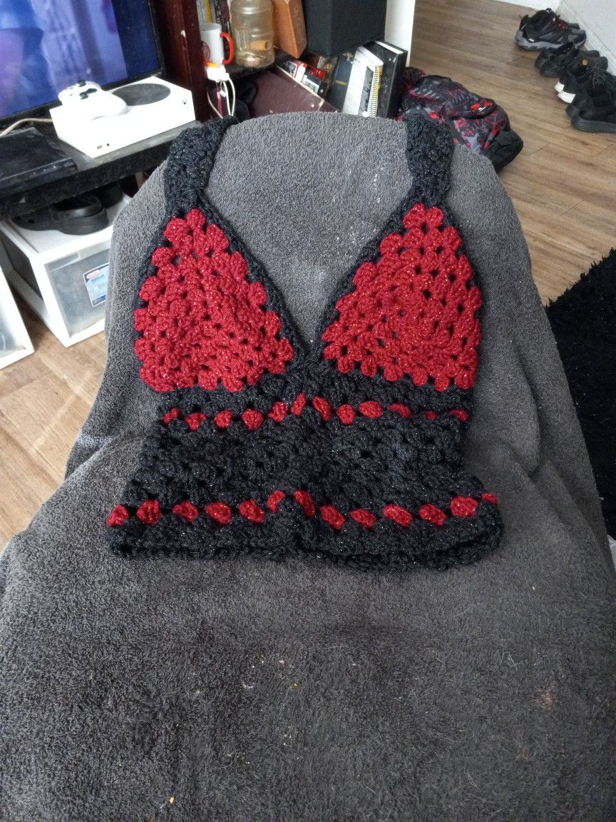 Glitter Crochet Maroon Black Halter Top