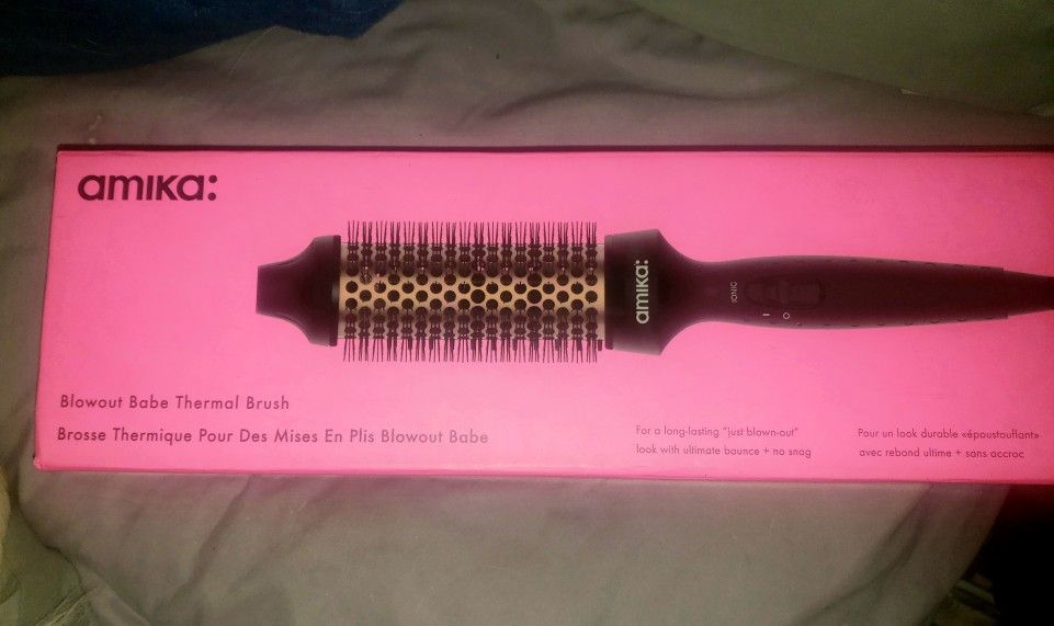 Amika Blowout Babe Thermal Brush