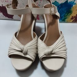 Cute, Cream Wedges