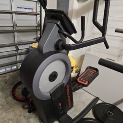 ProForm Trainer H7 elliptical machine