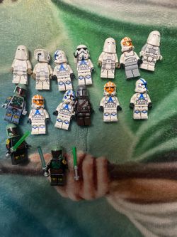 Lego stars wars figures PENDING