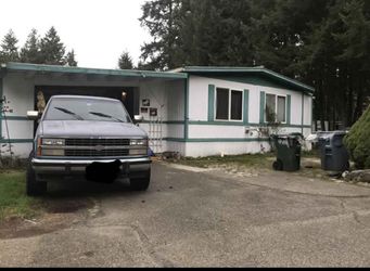 PRICED FOR CHEAP QUICK SALE 1979 MOBILE IN ALL AGES PARK