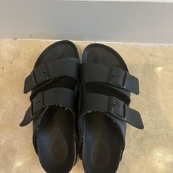 Black Birkenstock 