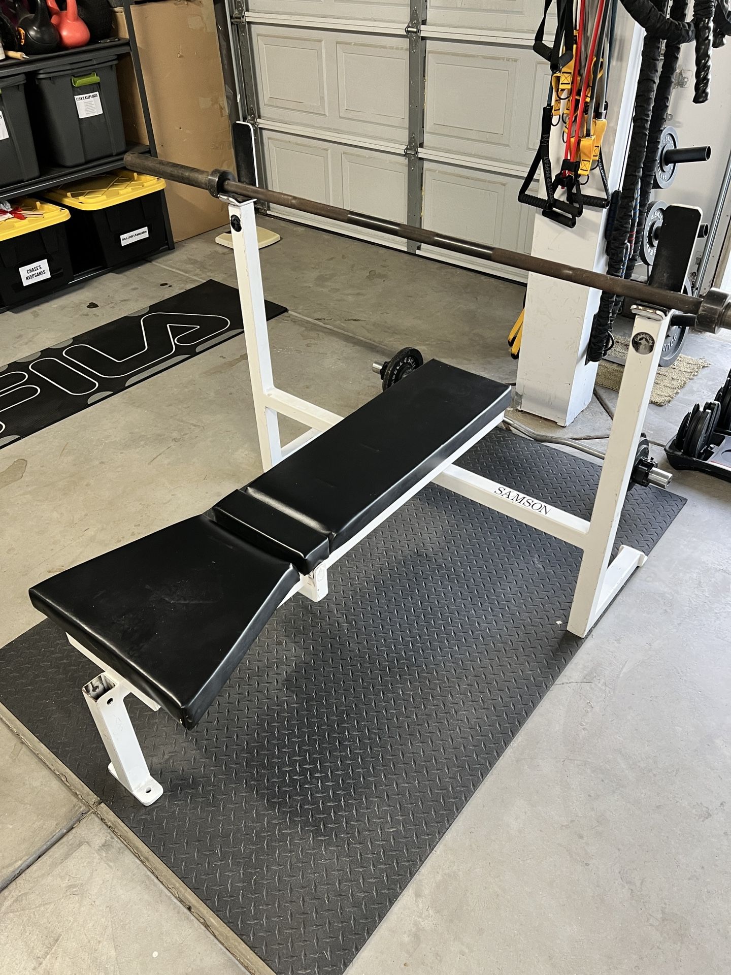 Samson Olympic Bench Press With Leg Extension
