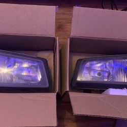 2004 Chevy Silverado Headlights 