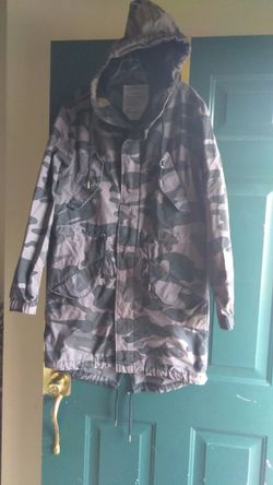 H&m camo long jacket size medium