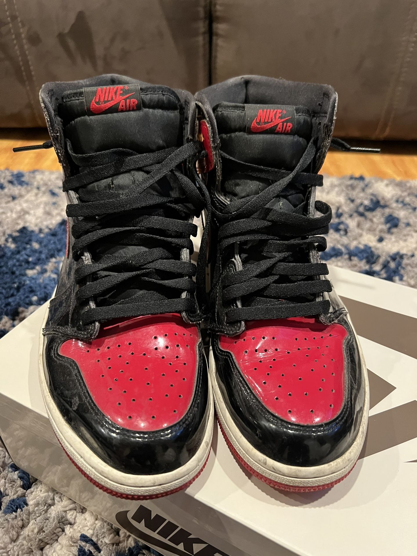 Jordan 1 Bred Patent Leather