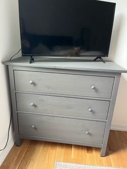 Dresser (Gray)