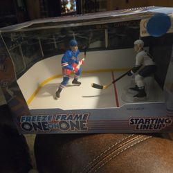 1998 Freeze Frame Gretzky Vs Bure Figures 