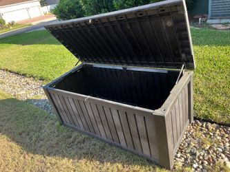 Pool/ patio storage