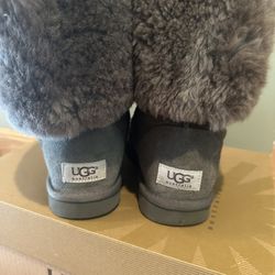 UGG Women's Classic Tall Boot