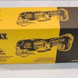 Dewalt 20V XR Brusnless 3 Speed multi Tool DCS35B