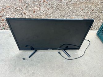 32” Hisense TV