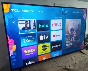 🟥🟨SMART  TV  TCL   65"  4K  LED  HDR   DOLBY   VISION   FULL  UHD  2160p🟩🟥 ( NEGOTIABLE)🟥🟩