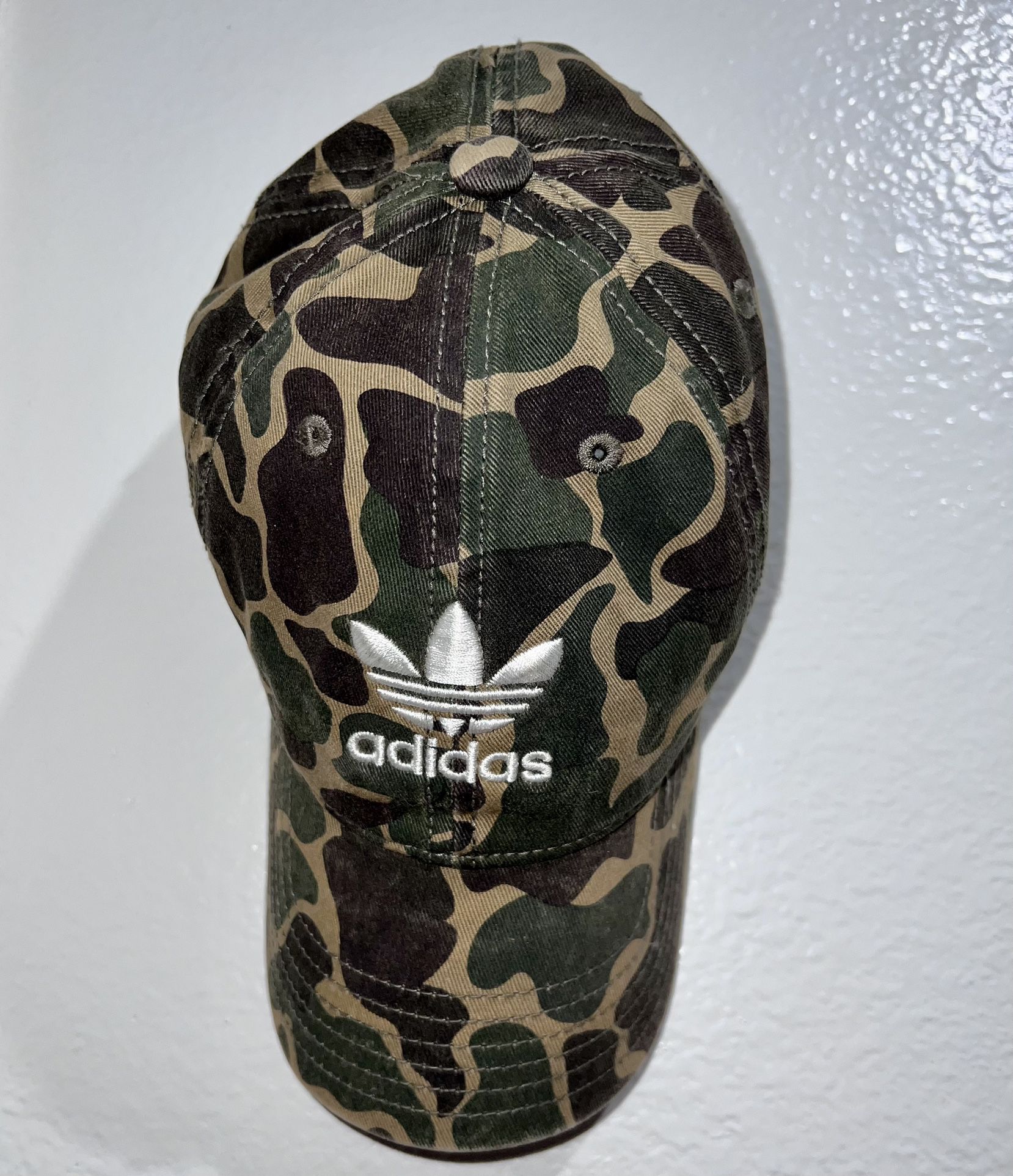 Oficiales ira vocal Adidas Adjustable Army Fatigue Cap for Sale in Lenexa, KS - OfferUp