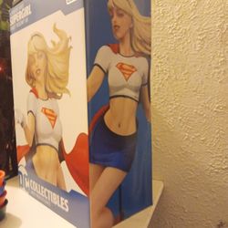 Dc Designer Series Figurine - Supergirl By STANLEY Lau - 12 3/16in

