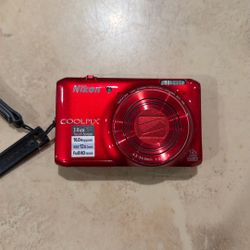 Nikon Coolpix S6400 Digital Touch Screen Camera