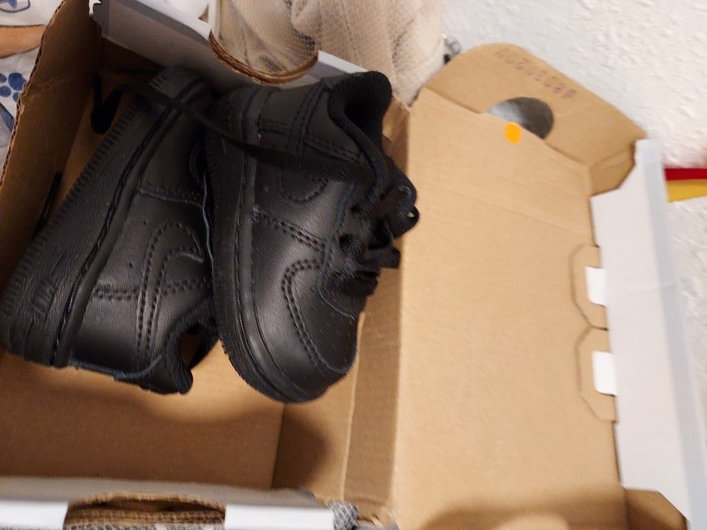 Nike Air Forces Toddlwr 2c