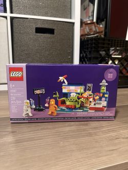 LEGO 40687 Alien Space Diner