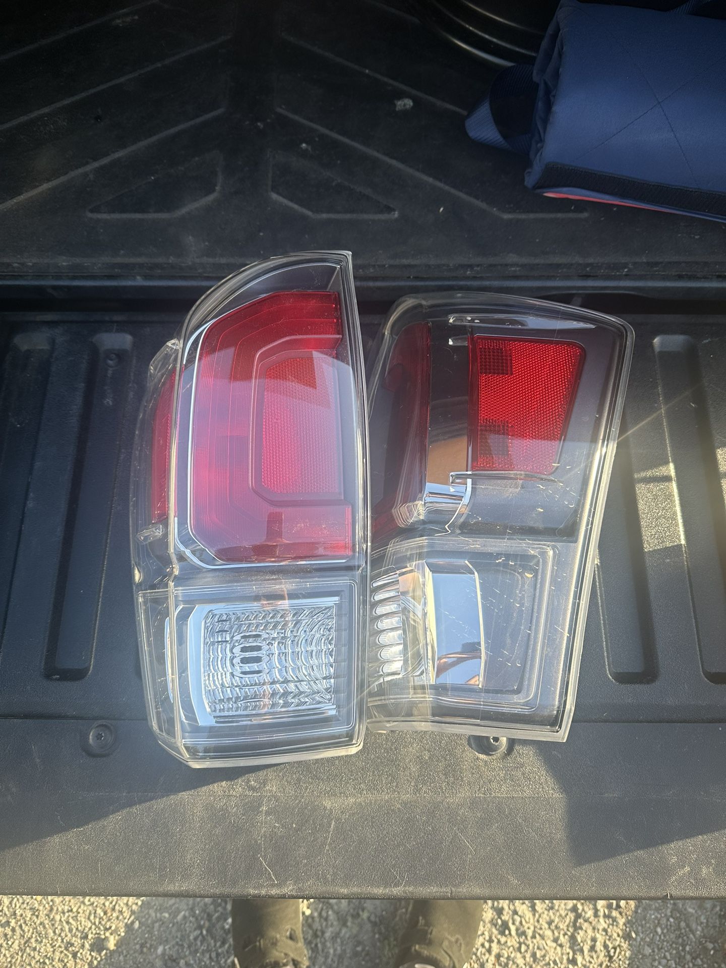 2020 Toyota Tacoma OEM Tail Lights 